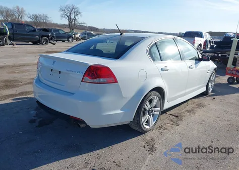 2008 Pontiac G8 z USA, uszkodzony, nr VIN 6G2ER57708L128770